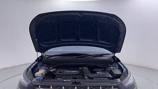 Used 2022 Hyundai Venue [2019-2022] SX 1.0  Turbo iMT Petrol Manual engine ENGINE & BONNET OPEN FRONT VIEW
