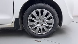 Used 2016 Maruti Suzuki Baleno [2015-2019] Zeta AT Petrol Petrol Automatic tyres RIGHT FRONT TYRE RIM VIEW