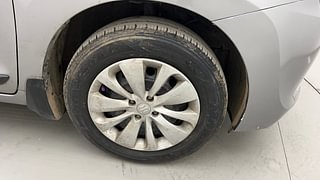 Used 2016 Maruti Suzuki Baleno [2015-2019] Delta Petrol Petrol Manual tyres RIGHT FRONT TYRE RIM VIEW