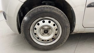 Used 2011 Maruti Suzuki Ritz [2009-2012] Lxi Petrol Manual tyres LEFT FRONT TYRE RIM VIEW