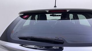 Used 2016 Maruti Suzuki Baleno [2015-2019] Zeta AT Petrol Petrol Automatic top_features Rear wiper