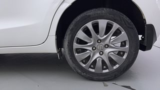 Used 2016 Maruti Suzuki Baleno [2015-2019] Zeta AT Petrol Petrol Automatic tyres LEFT REAR TYRE RIM VIEW