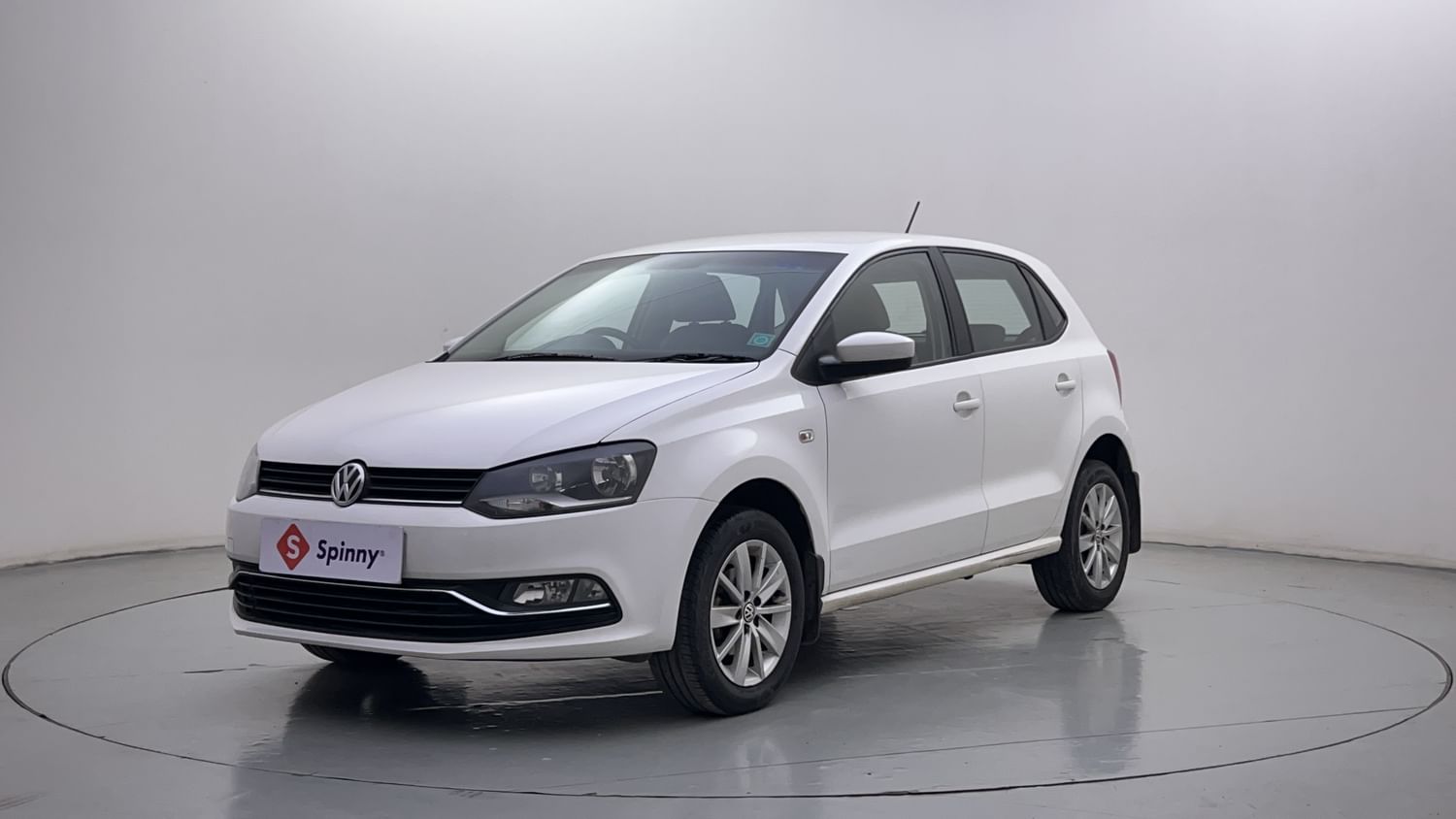 Used Volkswagen Polo Highline1.2L (P) car in Malleshwaram, Bangalore