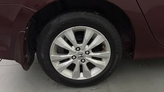 Used 2012 Honda City [2011-2014] 1.5 V MT Petrol Manual tyres RIGHT REAR TYRE RIM VIEW