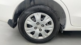 Used 2014 Honda Amaze [2013-2016] 1.2 S i-VTEC Petrol Manual tyres RIGHT REAR TYRE RIM VIEW