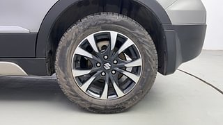 Used 2022 Maruti Suzuki S-Cross Alpha Petrol Manual tyres LEFT REAR TYRE RIM VIEW