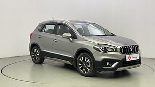 Used 2022 Maruti Suzuki S-Cross Alpha Petrol Manual exterior RIGHT FRONT CORNER VIEW