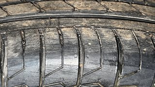 Used 2022 Maruti Suzuki S-Cross Alpha Petrol Manual tyres RIGHT REAR TYRE TREAD VIEW