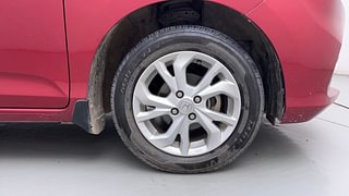 Used 2021 honda Amaze 1.2 VX CVT i-VTEC Petrol Automatic tyres RIGHT FRONT TYRE RIM VIEW