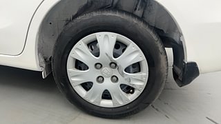 Used 2014 Honda Amaze [2013-2016] 1.2 S i-VTEC Petrol Manual tyres LEFT REAR TYRE RIM VIEW