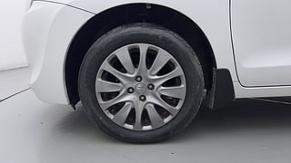Used 2016 Maruti Suzuki Baleno [2015-2019] Zeta AT Petrol Petrol Automatic tyres LEFT FRONT TYRE RIM VIEW