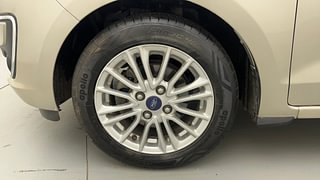 Used 2018 Ford Figo Aspire [2019-2021] Titanium Plus 1.2 Ti-VCT Petrol Manual tyres LEFT FRONT TYRE RIM VIEW