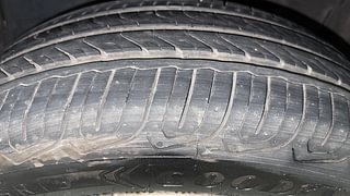 Used 2012 Honda City [2011-2014] 1.5 V MT Petrol Manual tyres LEFT FRONT TYRE TREAD VIEW