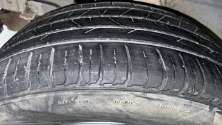 Used 2021 Hyundai Venue [2019-2022] SX 1.5 (O) executive CRDI Diesel Manual tyres RIGHT REAR TYRE TREAD VIEW