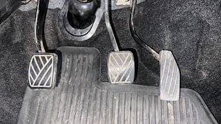 Used 2013 Maruti Suzuki Wagon R 1.0 [2010-2019] VXi Petrol Manual interior PEDALS VIEW