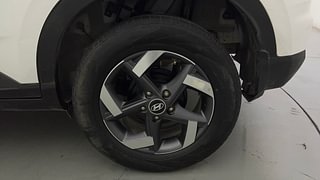 Used 2021 Hyundai Venue [2019-2022] SX 1.5 (O) executive CRDI Diesel Manual tyres LEFT REAR TYRE RIM VIEW