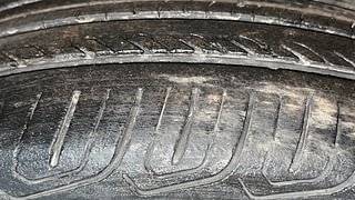 Used 2022 Volkswagen Taigun Topline 1.0 TSI AT Petrol Automatic tyres RIGHT REAR TYRE TREAD VIEW