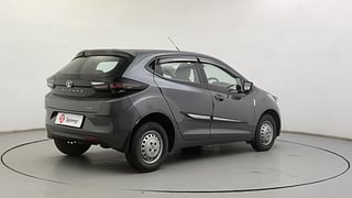 Used 2024 Tata Altroz XT Turbo 1.2 Petrol Manual exterior RIGHT REAR CORNER VIEW