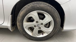 Used 2015 Honda City [2014-2017] VX Diesel Diesel Manual tyres RIGHT FRONT TYRE RIM VIEW