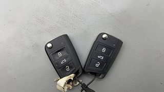 Used 2022 Volkswagen Taigun Topline 1.0 TSI AT Petrol Automatic extra CAR KEY VIEW