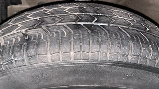 Used 2014 Maruti Suzuki Swift [2011-2017] VXi Petrol Manual tyres LEFT FRONT TYRE TREAD VIEW