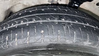 Used 2013 Maruti Suzuki Wagon R 1.0 [2010-2019] VXi Petrol Manual tyres RIGHT FRONT TYRE TREAD VIEW