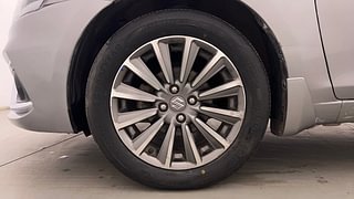 Used 2021 Maruti Suzuki Ciaz Alpha AT Petrol Petrol Automatic tyres LEFT FRONT TYRE RIM VIEW