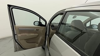 Used 2014 Maruti Suzuki Ertiga [2012-2015] Vxi Petrol Manual interior LEFT FRONT DOOR OPEN VIEW