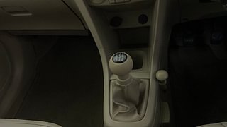 Used 2014 Maruti Suzuki Ertiga [2012-2015] Vxi Petrol Manual interior GEAR  KNOB VIEW