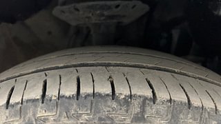 Used 2015 Honda City [2014-2017] VX Diesel Diesel Manual tyres RIGHT FRONT TYRE TREAD VIEW