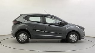 Used 2024 Tata Altroz XT Turbo 1.2 Petrol Manual exterior RIGHT SIDE VIEW