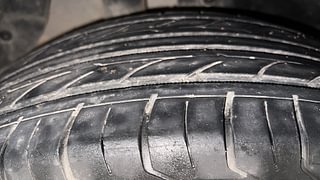 Used 2016 Hyundai Creta [2015-2018] 1.6 SX Plus Petrol Petrol Manual tyres RIGHT REAR TYRE TREAD VIEW