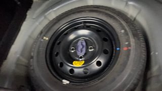 Used 2018 Maruti Suzuki Swift [2017-2021] ZXi AMT Petrol Automatic tyres SPARE TYRE VIEW