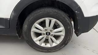 Used 2016 Hyundai Creta [2015-2018] 1.6 SX Plus Petrol Petrol Manual tyres LEFT REAR TYRE RIM VIEW