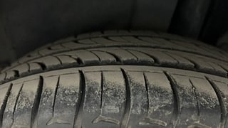 Used 2015 Maruti Suzuki Ertiga [2012-2015] ZDi Diesel Manual tyres LEFT REAR TYRE TREAD VIEW