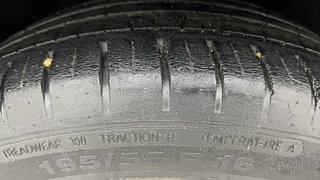 Used 2018 Maruti Suzuki Baleno [2015-2019] Alpha AT Petrol Petrol Automatic tyres RIGHT REAR TYRE TREAD VIEW