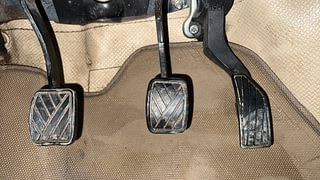 Used 2015 Maruti Suzuki Ertiga [2012-2015] ZDi Diesel Manual interior PEDALS VIEW