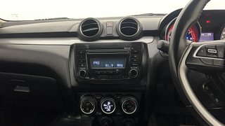 Used 2018 Maruti Suzuki Swift [2017-2021] ZXi AMT Petrol Automatic interior MUSIC SYSTEM & AC CONTROL VIEW