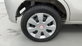 Used 2016 Maruti Suzuki Alto K10 [2014-2019] VXI AMT Petrol Automatic tyres RIGHT REAR TYRE RIM VIEW