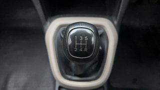 Used 2014 Hyundai Grand i10 [2013-2017] Magna 1.2 Kappa VTVT Petrol Manual interior GEAR  KNOB VIEW