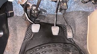 Used 2012 Honda Brio [2011-2016] S MT Petrol Manual interior PEDALS VIEW