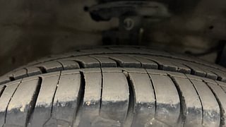 Used 2015 Maruti Suzuki Ertiga [2012-2015] ZDi Diesel Manual tyres RIGHT FRONT TYRE TREAD VIEW