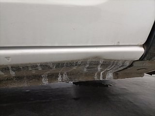 Used 2018 Renault Kwid [2015-2019] 1.0 RXT AMT Opt Petrol Automatic dents MINOR DENT