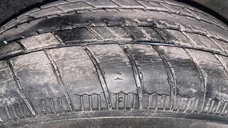 Used 2013 Honda Brio [2011-2016] S MT Petrol Manual tyres LEFT FRONT TYRE TREAD VIEW