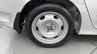 Used 2013 Honda City [2011-2014] 1.5 S MT Petrol Manual tyres RIGHT REAR TYRE RIM VIEW