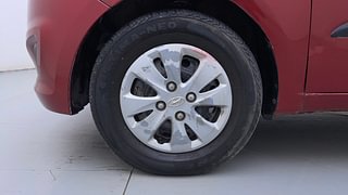 Used 2012 Hyundai i10 [2010-2016] Magna 1.2 Petrol Petrol Manual tyres LEFT FRONT TYRE RIM VIEW