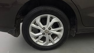 Used 2019 honda Amaze 1.2 VX CVT i-VTEC Petrol Automatic tyres RIGHT REAR TYRE RIM VIEW