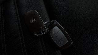 Used 2016 Hyundai Creta [2015-2018] 1.6 SX Plus Petrol Petrol Manual extra CAR KEY VIEW