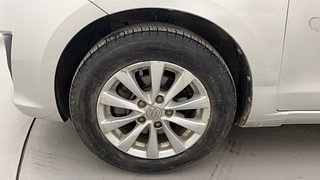 Used 2015 Maruti Suzuki Ertiga [2012-2015] ZDi Diesel Manual tyres LEFT FRONT TYRE RIM VIEW