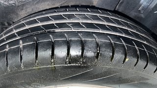 Used 2011 Toyota Etios Liva [2010-2017] G Petrol Manual tyres LEFT REAR TYRE TREAD VIEW